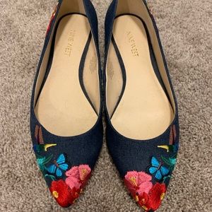 Floral Nine West flats